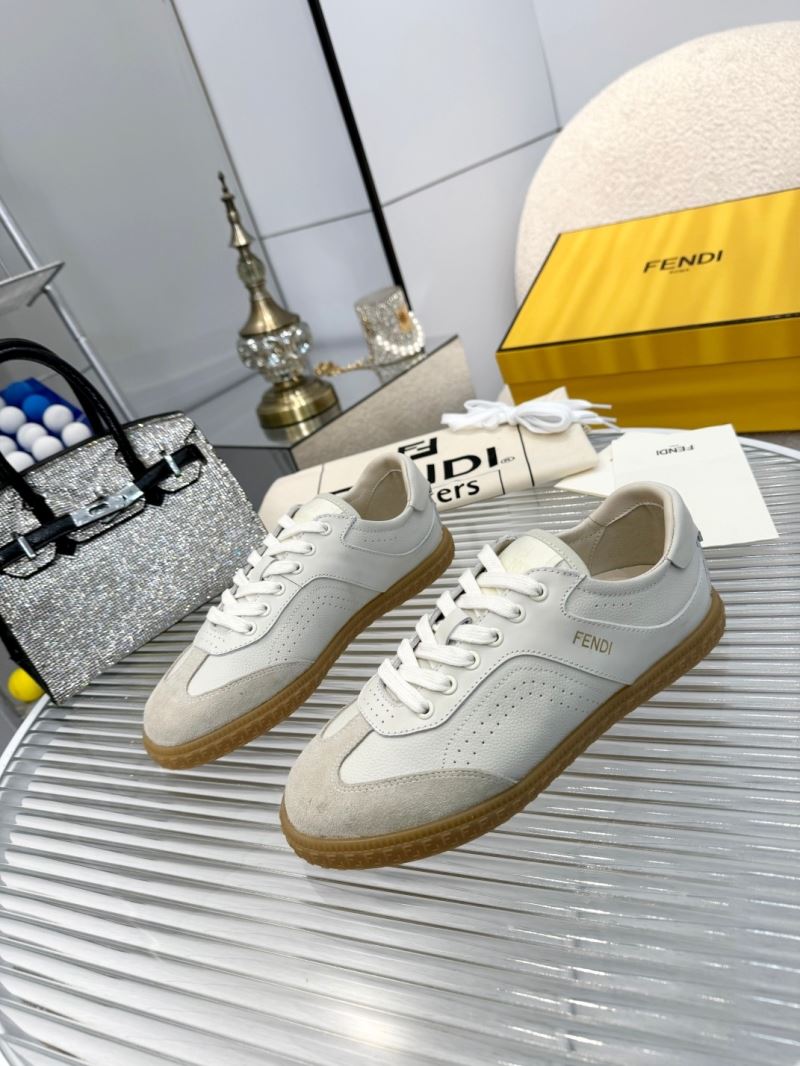 Fendi Low Shoes